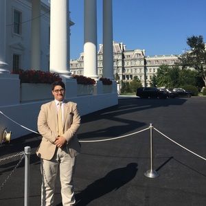 Meet your Posher, George